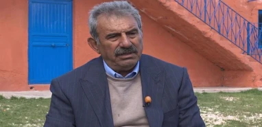 Mehmet Öcalan’dan DEM Parti’ye ‘dil’ eleştirisi! “Geri planda bırakıyorlar”