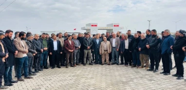 STK temsilcileri sınırda toplandı! Şanlıurfa vekillerine 'Bizi yalnız bırakmayın' çağrısı