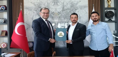 İmzalar atıldı! Şanlıurfa'da oda üyelerinin çocuklarına indirim desteği