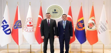 Harran Belediye Başkanı Özyavuz’dan Bakan Çiftçi’ye ziyaret
