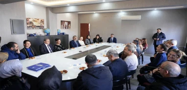 Bakan Tekin’den Şanlıurfa’da çat kapı ziyaret!