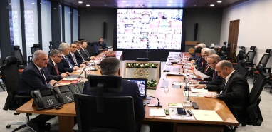 Bakan Yerlikaya: Sahipsiz hayvan konusunu el birliğiyle çözeceğiz