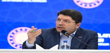 Bakan Tunç'tan Bahçeli'nin 'İmralı'ya giderim' sözlerine yanıt