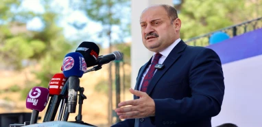 Başkan Gülpınar'dan torpil resti! "Amcalar, dayılar öldü unutun artık o işleri..."