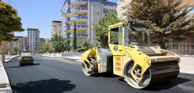Şenevler’de deforme yollar yenileniyor