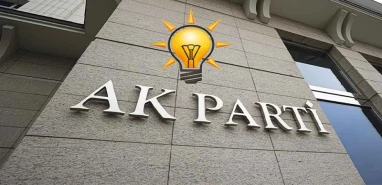 Eski AK Parti milletvekili evinde ölü bulundu