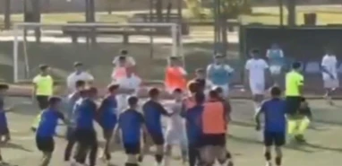 Şanlıurfa'nın komşu ilinde maçta şaşkına çeviren görüntü!