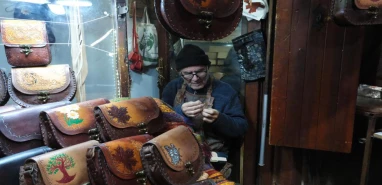 Şanlıurfa'nın komşu ilinde yarım asırdır teknolojiye meydan okuyor!