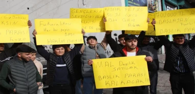 Şanlıurfa'dan Adana'ya giden gençlerden başlık parası eylemi! "Kibar Feyzo bugünleri anlattı"