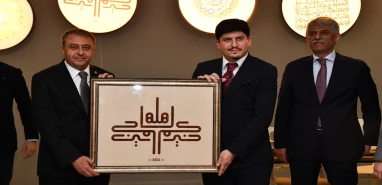 Şanlıurfa'da binlerce yıllık miras sanatla buluştu: Hâne sergisi açıldı