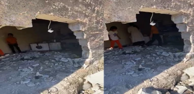 Şanlıurfa'da sabah kahvaltısı kabusa döndü: Freni boşalan traktör eve daldı!