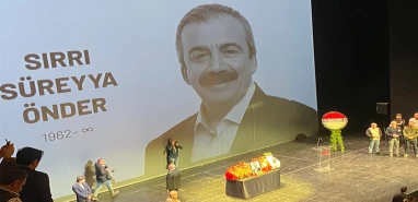 Sırrı Süreyya Önder son yolculuğuna uğurlanıyor