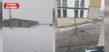 Şanlıurfa’da gören gözlerine inanamıyor! Baharda lapa lapa kar yağıyor