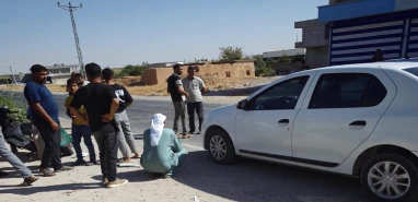Şanlıurfa'da otomobil ile motosiklet çarpıştı: 2 çocuk yaralı