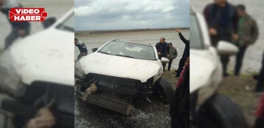 Şanlıurfa'da dolu yağışı kazaya neden oldu: Yaralılar var...