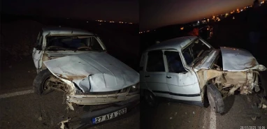 Şanlıurfa'da kontrolden çıkan otomobil şarampole devrildi: Yaralılar var