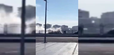 Diyarbakır-Şanlıurfa yolunda araç alev aldı!