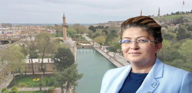 Vildan Polat'tan çarpıcı liyakat eleştirisi!  “Şehrin geldiği son durum maalesef…”