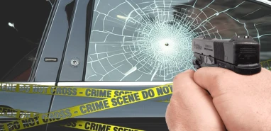 Şanlıurfa'da park halindeki otomobile kurşun yağmuru