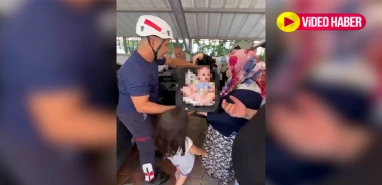 Şanlıurfa'da bebek otomobilde mahsur kaldı! İmdadına ekipler yetişti