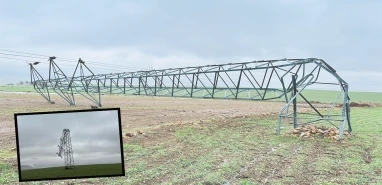 Şanlıurfa’nın komşu ilinde direkler hırsızların hedefi oldu! Destek üniteleri çalındı, enerji hattı devrildi