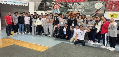 Şampiyonaya Şanlıurfalı sporcular damga vurdu: 17 madalya birden!