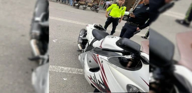 Şanlıurfa'da ticari taksi ile motosiklet çarpıştı: 1 ağır yaralı