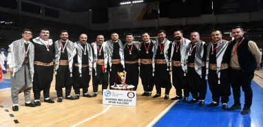 Siverek Belediye Spor Kulübü Halk Oyunları Ekibi il birincisi oldu!