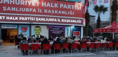CHP Şanlıurfa İl Örgütünden 8 Mart için anlamlı etkinlik!