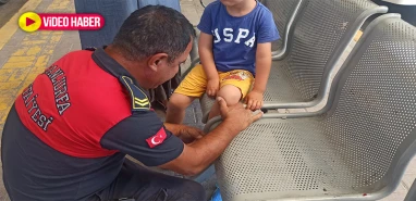 Şanlıurfa’da bacağı sıkışan çocuğun yardımına itfaiye yetişti