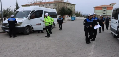 Şanlıurfa'da okul bölgelerinde şok denetimler: Son kullanma tarihi geçmiş ürünlere el konuldu!