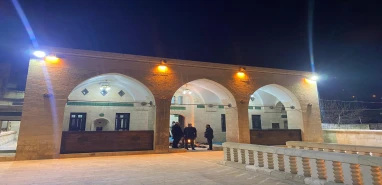 Depremde hasar almıştı! Şanlıurfa’da tarihi cami tekrardan ibadete açıldı