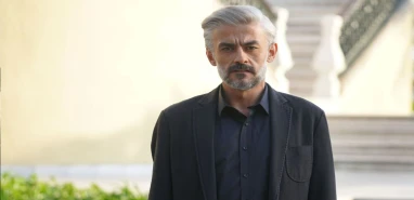 “Ezel” dizisindeki rolüyle hafızalara kazınmıştı! Ünlü oyuncu hayatını kaybetti