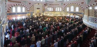 Diyanet'ten Gazze için yeni karar