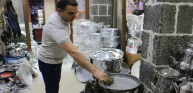 Bu çarşıda her şey kiloyla satılıyor