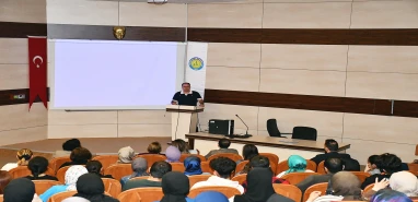 Üniversitede kanserde farkındalığa dikkat çekildi