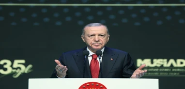 Cumhurbaşkanı Erdoğan: Her gün yenisi patlak veren krizlere aldırmadan yol alıyoruz
