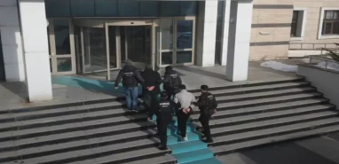 Bu kadarı da pes dedirtti! Zehri böyle taşımışlar