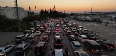 Bir yanları Şanlıurfa’da kaldı: En hüzünlü yolculuk başladı