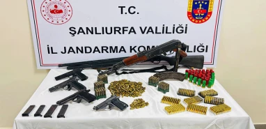 Şanlıurfa’da bir evden çıkanlar ağızları açık bıraktı: Adeta cephanelik!