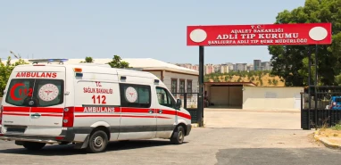 Şanlıurfa’da korkunç olay: Evinde asılı halde bulundu