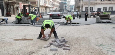 Eyyübiye'de bir mahallede daha yollar yenilendi