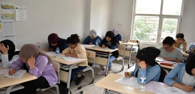 Siverek gençlik merkezinde öğrenciler hayallerine kavuşuyor