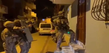 Bakan Yerlikaya duyurdu! Firarilerin 'son durağı'
