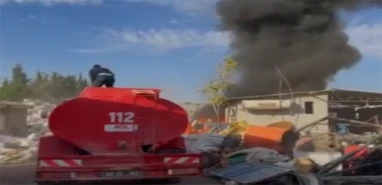 Urfa’da gökyüzü siyaha büründü