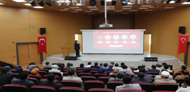 Şanlıurfa'da gençlik hizmetleri masaya yatırıldı