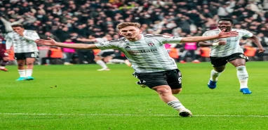 Beşiktaş'tan Semih Kılıçsoy ve Mert Günok için sakatlık açıklaması