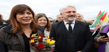 DEM Parti İBB adayından dikkat çeken sözler: Seçim sonrası AK Parti ile görüşebiliriz