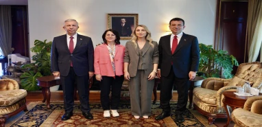 İmamoğlu ve Yavaş seçimin ardından ilk kez bir araya geldi
