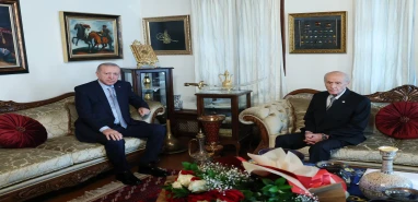 Cumhurbaşkanı Erdoğan ve Bahçeli görüştü! Ameliyattan sonra ilk kez